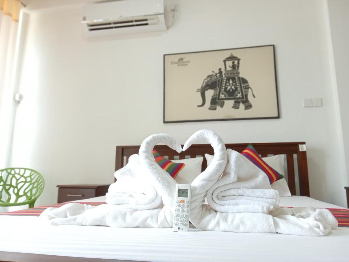 Keyali Holiday Inn Udawalawe Ngoại thất bức ảnh